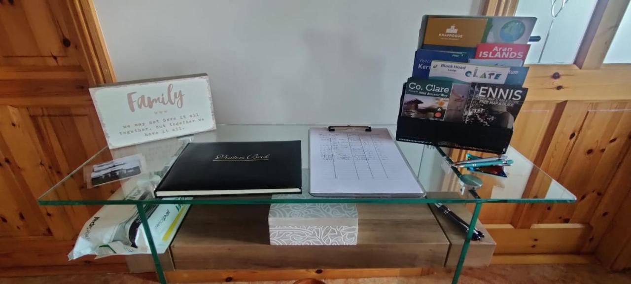 Colman House Bed & Breakfast Kilmihil ภายนอก รูปภาพ