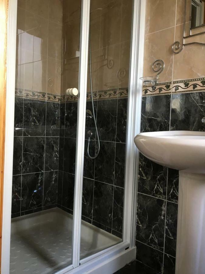 Colman House Bed & Breakfast Kilmihil ภายนอก รูปภาพ